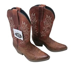 Nwt Sterling River Snip Toe Ladies Boots 7